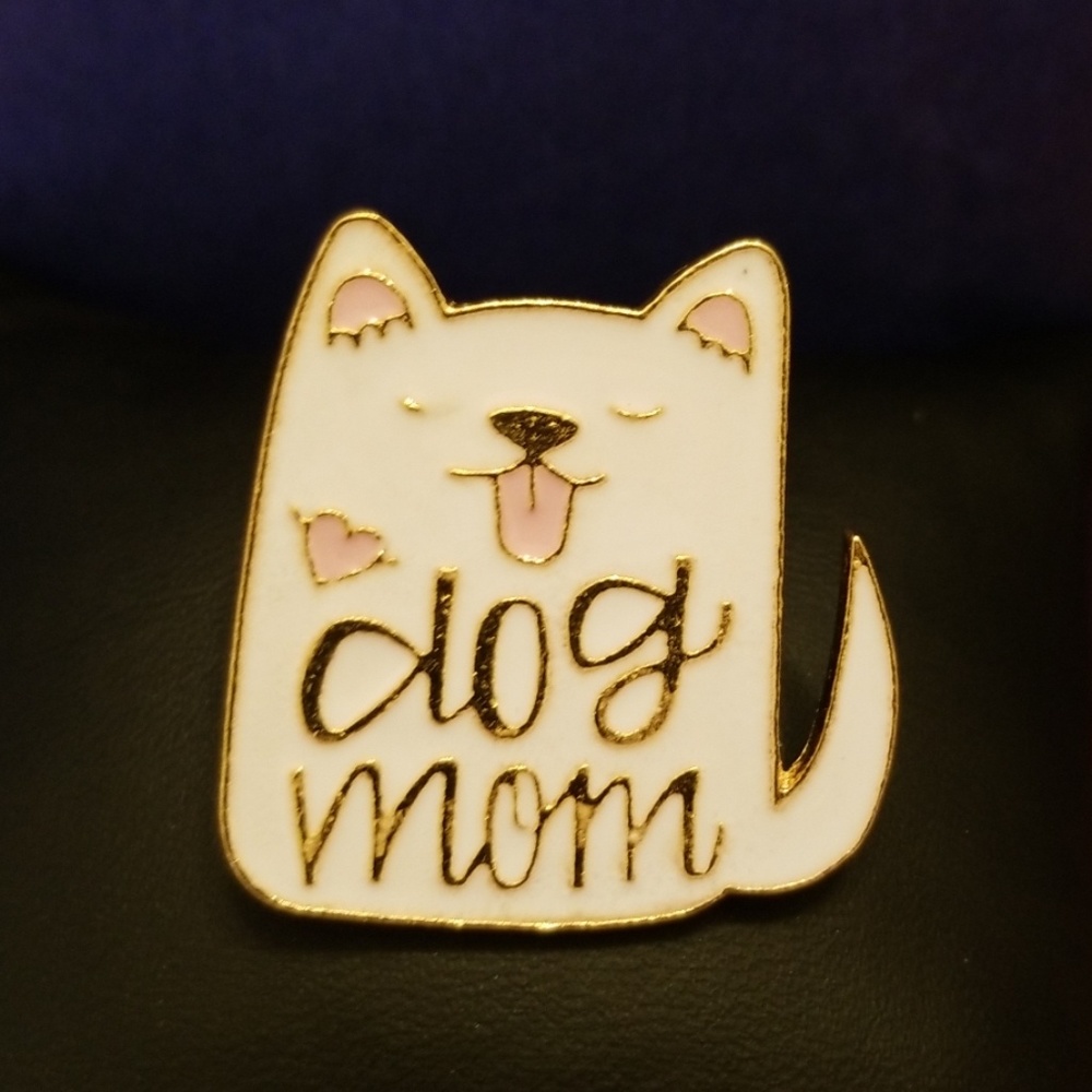 Dog Mom Enamel Pin
